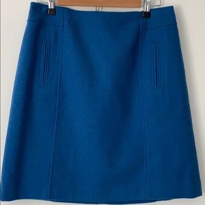 Blue Talbots wool skirt sz 10, lined & has pockets